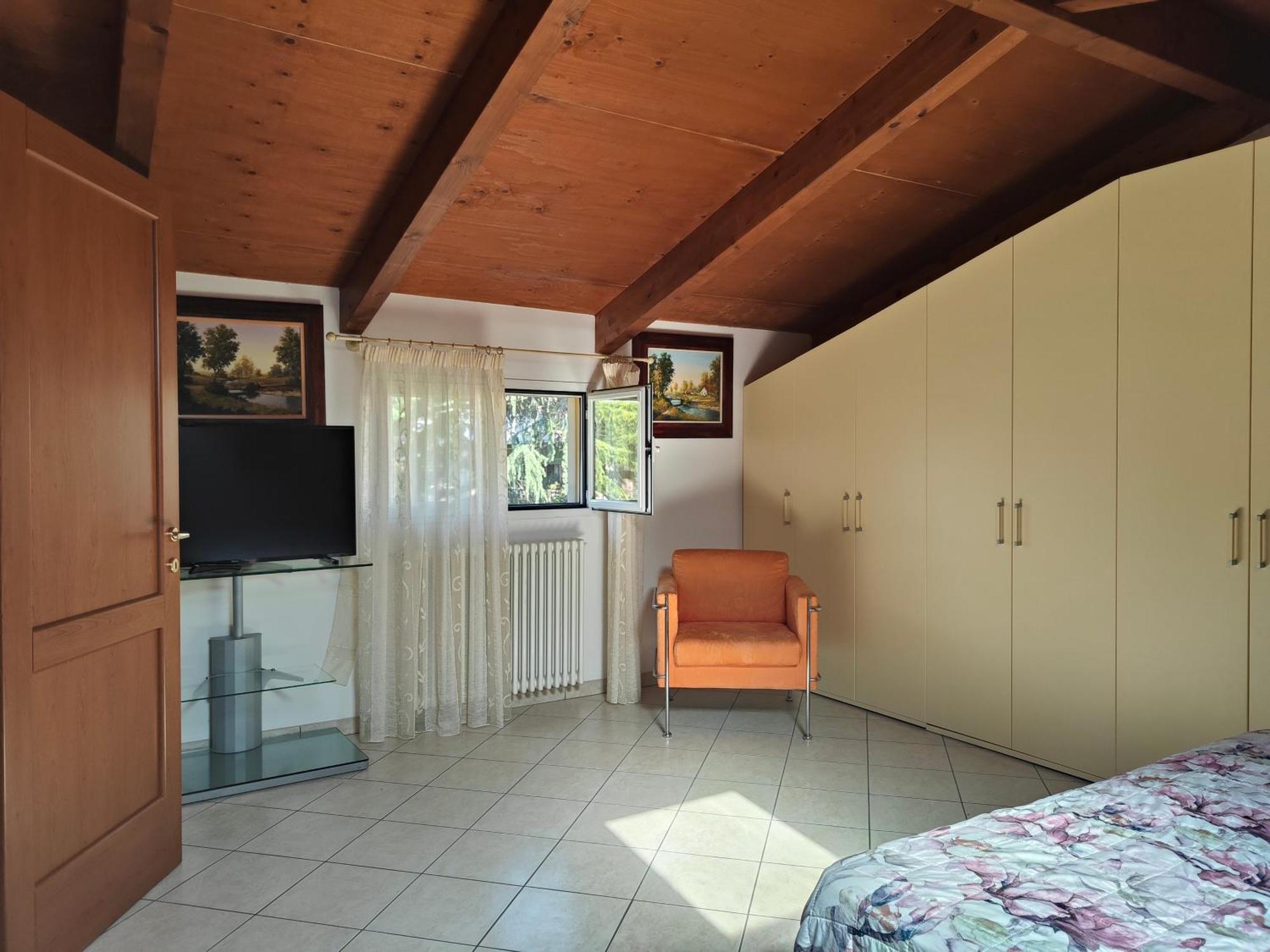 Ampio Trilocale Con Terrazzo By Tempovacanza Apartment